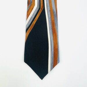 Umberto Bossi Vintage Multicolor Geometrical Pattern Elegant Tie 4” x 56”